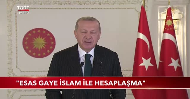 Erdoğan'dan Macron'a sert tepki