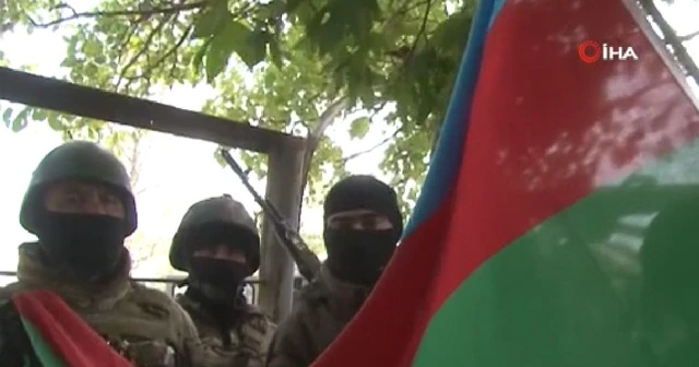Ermenistan işgalinden kurtarılan Cebrayıl iline Azerbaycan bayrağı dikildi
