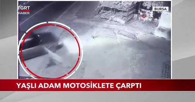 Yaşlı adam motosiklete çarptı
