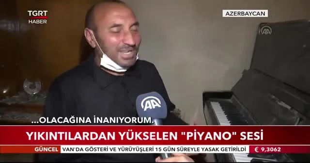 Yıkıntıların arasından yükselen "piyano" sesi
