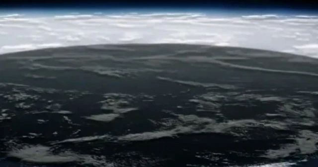 Asteroit Dünya'ya doğru geliyor