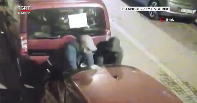 Otomobilin ses sistemini böyle çaldılar