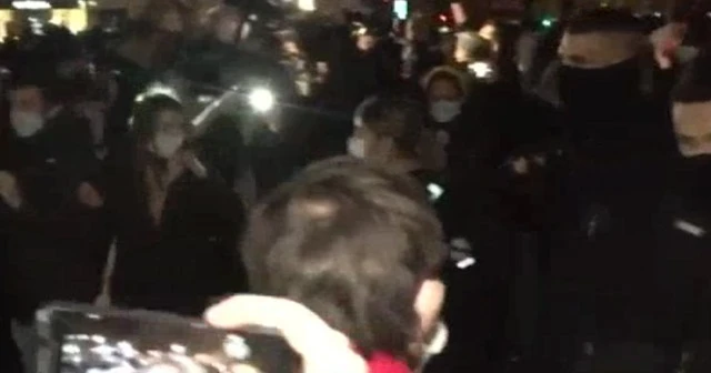 Polis acımasızca müdahale etti