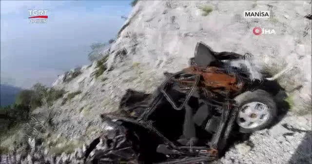 Spil Dağı'nda bu araçların ne işi var?