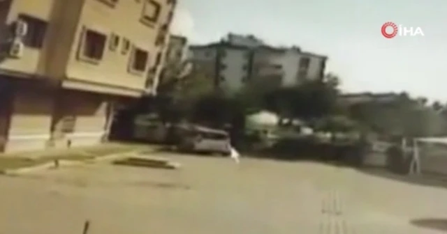 Yağcıoğlu Apartmanı'nın yıkılma anı kamerada