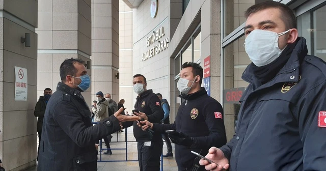Adliyeye önünde temaslı şahıs görevlilere çıkıştı
