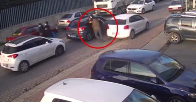 Avcılarda sokak ortasında silahlı çatışma kamerada