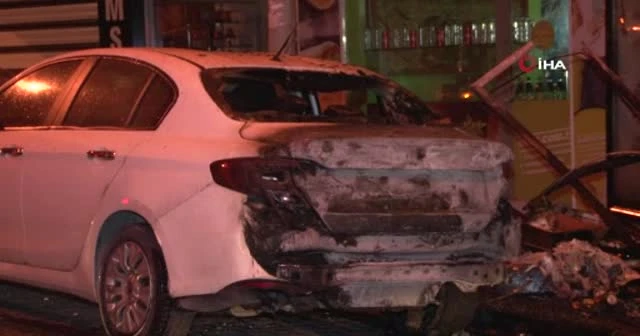 Bahçelievler’de dükkana giren otomobil alev topuna döndü