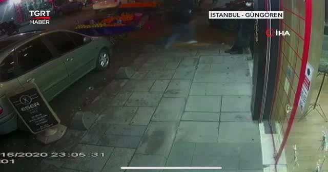 Berber dükkanına kurşun yağdırdılar