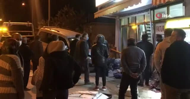 Freni patlayan kamyonet markete böyle daldı