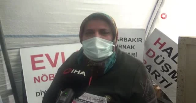 HDP önündeki aileler, soğuk havalara rağmen kararlılıkla eylemlerini sürdürüyor