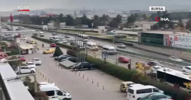 Hırsızlar kaçtı, polis kovaladı
