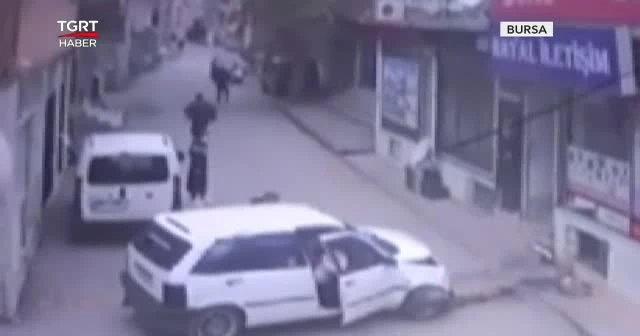 İntikam için araba ile ezmeye çalıştı