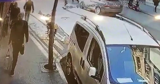 İşe gitmeye çalışan kadının dehşeti yaşadığı kaza kamerada
