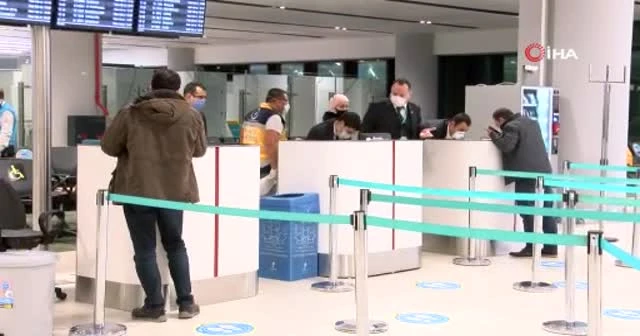 Londra'dan gelen yolculara PCR testi