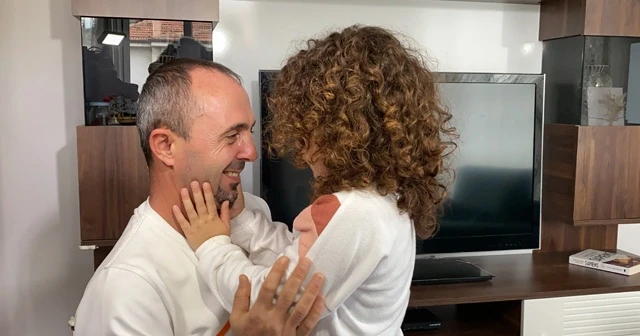 Minik Ecem’in babasına kavuştuğu anlar kamerada
