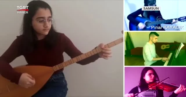 Öğrenciler hem çaldılar hem söylediler