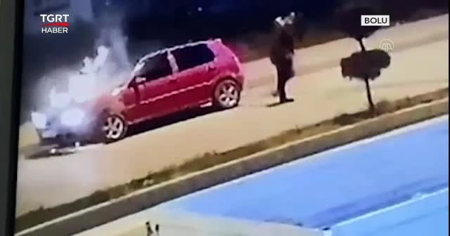 Otomobilin motoru bomba gibi patladı