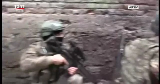 Terör örgütü mensubu 2 kişi teslim oldu