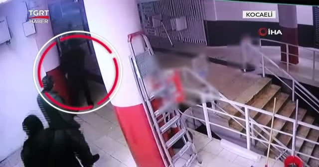 Tıraşı beğenmedi berber kalfasını bıçakladı