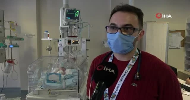 6 aylıkken doğan parmak bebek hayata tutunmayı başardı