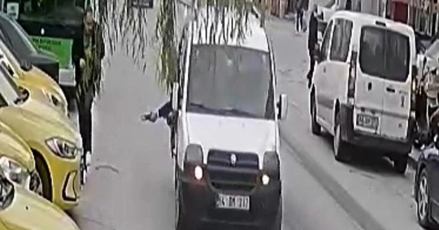 Aracını durağa park ettikten sonra böyle vuruldu