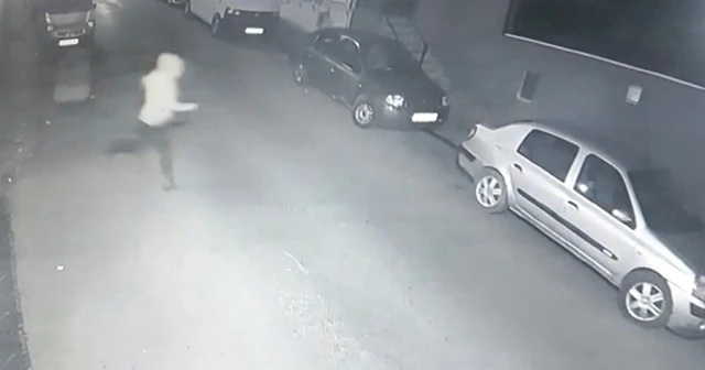 Barışmak için gitti, arkadaşını vurdu