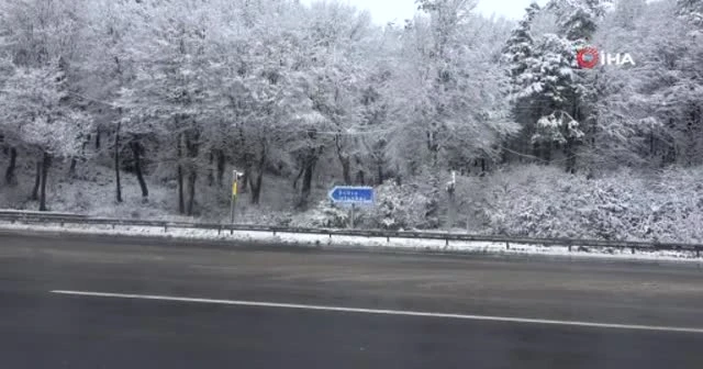 Bolu Dağı’nda kar yağışı etkili oldu