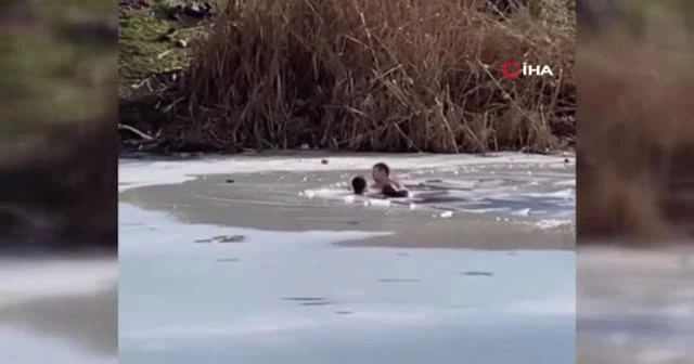 Buz tutan göle düşen çocukları kurtarırken kendileri de göle düştü