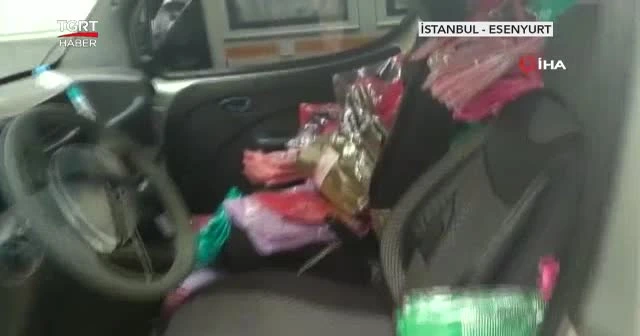 Çaldıkları malları satarken yakalandılar