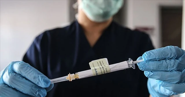 DSÖ'den Pfizer'in Covid-19 aşısına onay