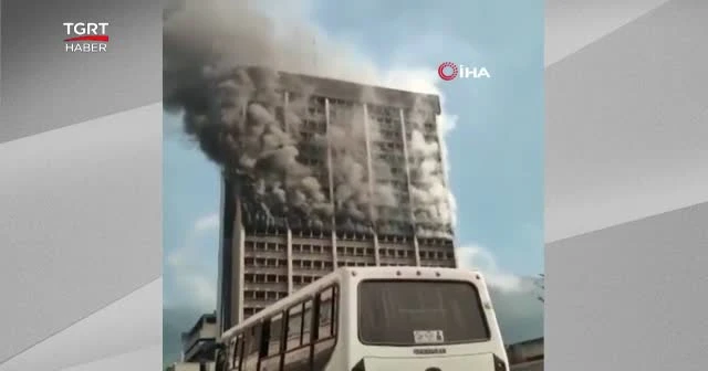 Eğitim Bakanlığı binasında yangın çıktı