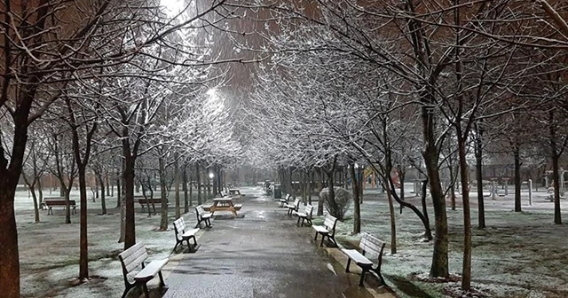 İstanbul'da beklenen kar yağışı başladı