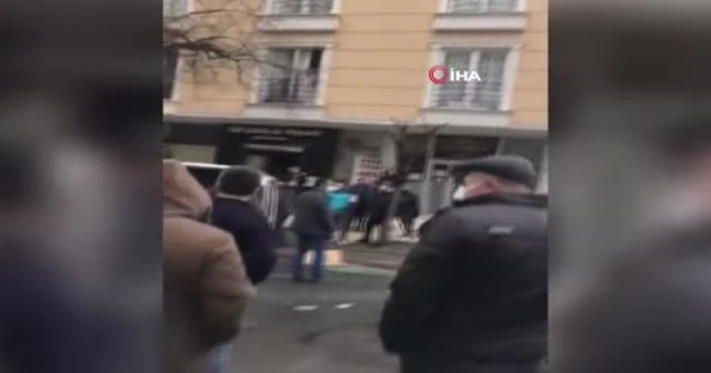 İstanbul’da ölümden saniyelerle kurtuluş kamerada