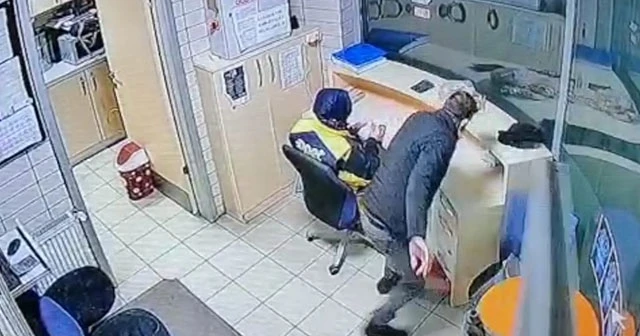 Kadın görevlinin arkasından yaklaştı, paraları alıp kaçtı