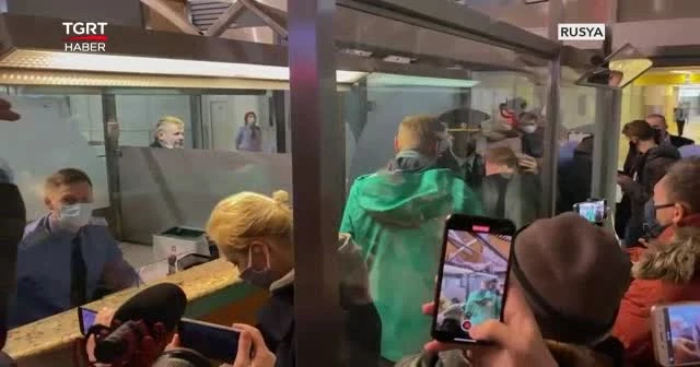 Putin karşıtı Navalny gözaltına alındı