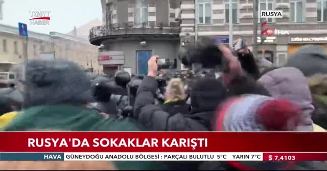 Rusya'da sokaklar karıştı