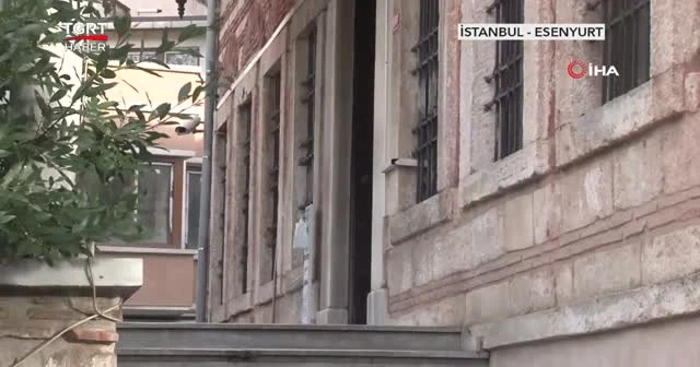 Yeni doğan bebeği parka bırakıp kaçtılar