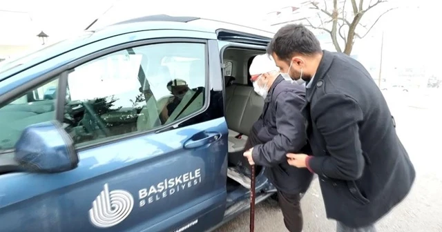 "Arabanız pislenmesin yavrum" sözü duygulandırdı