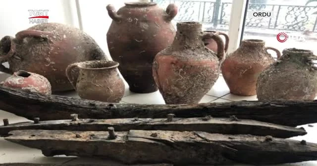 Ağlara bin yıllık amforalar takıldı