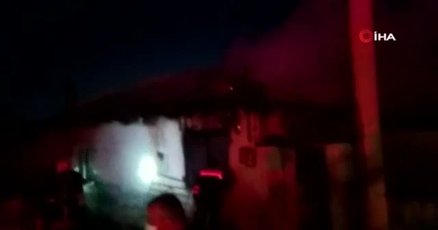 Akhisar’da cami lojmanında yangın: 1 ölü, 2 yaralı