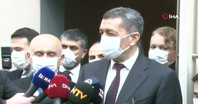 Bakan Selçuk: "(Öğretmenlerin aşılanması) Bununla ilgili planlamalar yapılıyor"