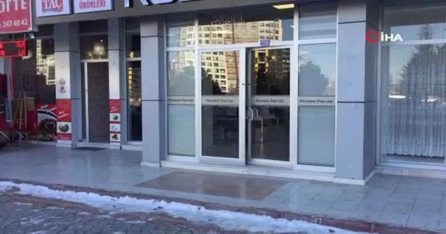 Bulduğu tüfeği göstermek isterken yanlışlıkla birini vurdu