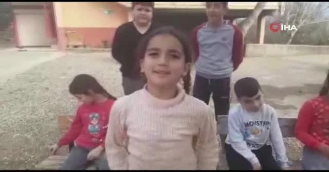 Çocukların Survivor'u renkli görüntüler oluşturdu