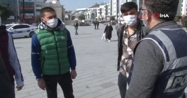 Esenyurt'ta kısıtlama günü dolaşan gençler: "Haberimiz yoktu"