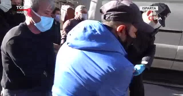 Evinin balkonundan düşüp öldü