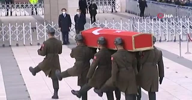 Gara şehitleri son yolculuğuna uğurlanıyor