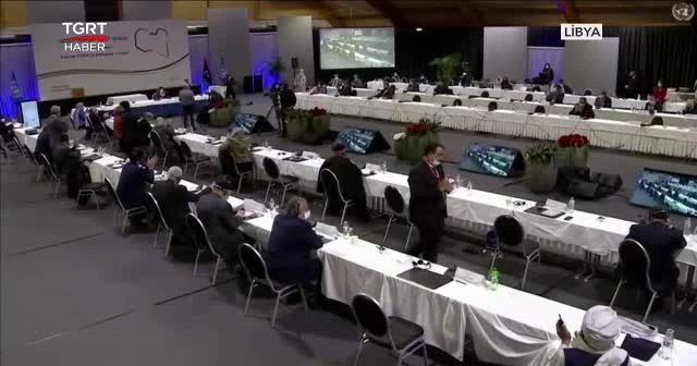 Geçici hükümetin başkanı Muhammed Menfi