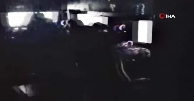 İnternet kafeye polis baskını