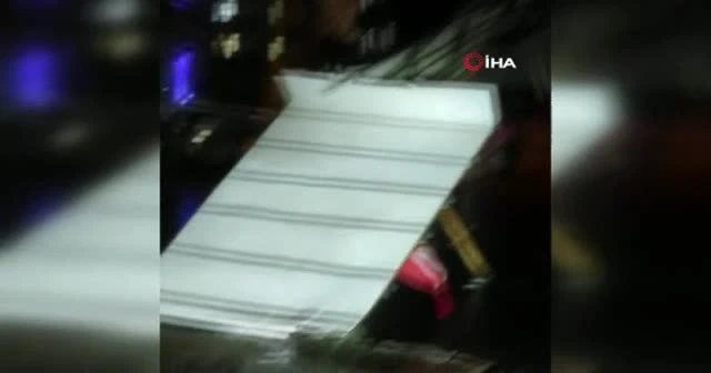 İstanbul'da fırtına başladı